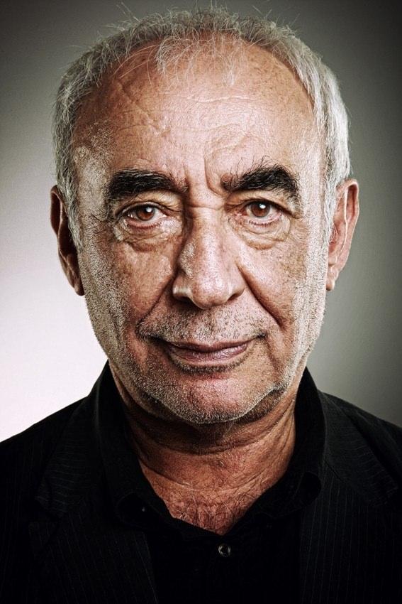 <p>Şener Şen - 173 cm</p>

<p> </p>
