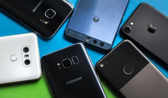 <p>Herhangi bir Vergi Dairesine veya tahsilat yapan bankalara giderek yurtdışı telefon harcını yatırın. Harç bedelinin bugün itibariyle yükselmesiyle birlikte kayıt harç bedeli olarak 170 TL yerine 500 TL‘nin yatırılması ve bedelinin ödendiğine dair makbuzun alınması gerekiyor.</p>
<p> </p>