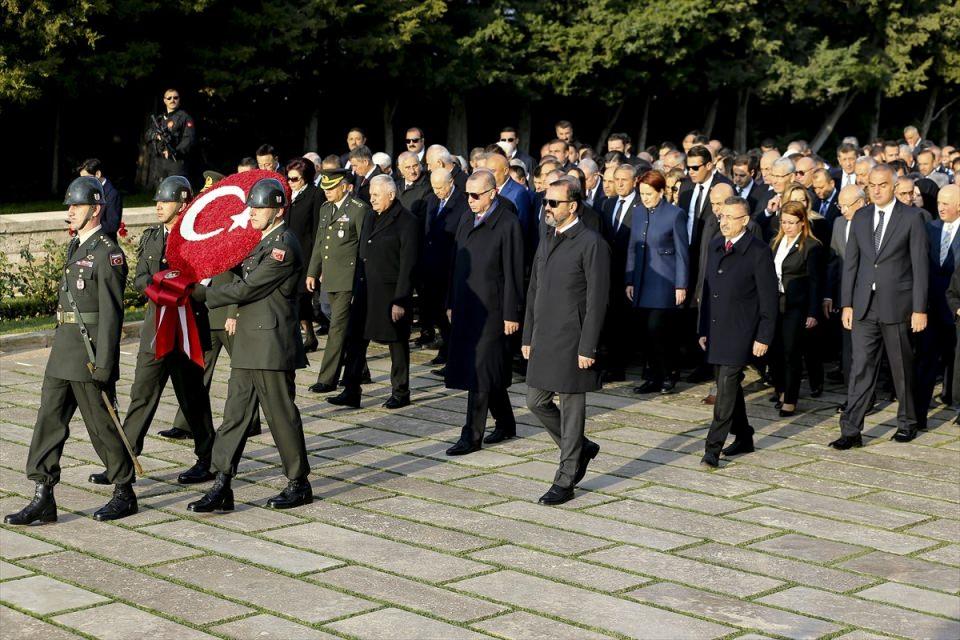 <p>Gazi Mustafa Kemal Atatürk, vefatının 80'inci yılında tüm yurtta anılıyor. </p>
