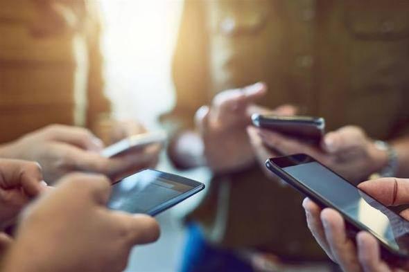 <p>Yurtdışı telefon vergi ödemesi yaparken ödemenin pasaport sahibi adına yapılması gerekiyor.</p>
<p> </p>