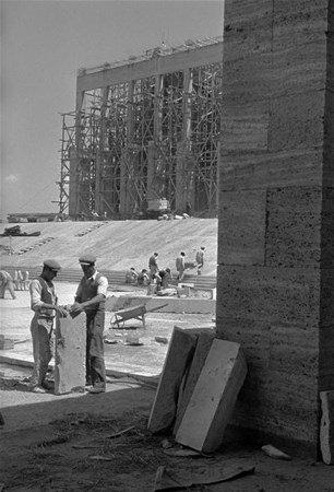 <p>Anıtkabir (1952)</p>

<p> </p>
