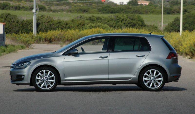 <p>Volkswagen golf 4,9 lt</p>

<p> </p>
