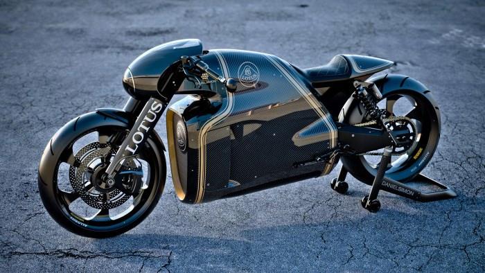 <p>Lotus C-01, Kodewa, otomobil tasarımcısı Daniel Simon ve Holzer Group’un ortak çalışmaları sonucunda üretilmiş olan bir motor. Yalnızca 100 adet üretilecek. Lotus C-01, 200 beygir gücü üretebilen ve 1195 cc v-twin güç ünitesine sahip... </p>

<p> </p>
