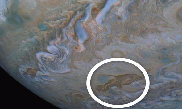 <p>Bu görüntü geçtiğimiz günlerde çekildi! İşte Jupiter'in yunusu...</p>

<p> </p>
