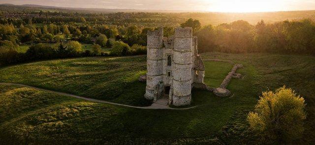 <p>Donington Kalesi, İngiltere - Jon Reid</p>