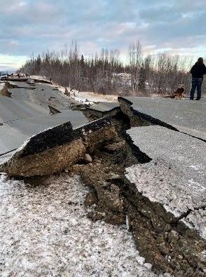 <p>ABD’nin Alaska eyaletinde meydana gelen 6,6 büyüklüğündeki depremin ardından artçı sarsıntılar devam ediyor</p>

