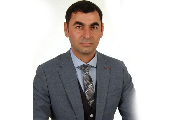 <p>Kars Arpaçay İlçesi Belediye Başkan Adayı Erdal MERT</p>