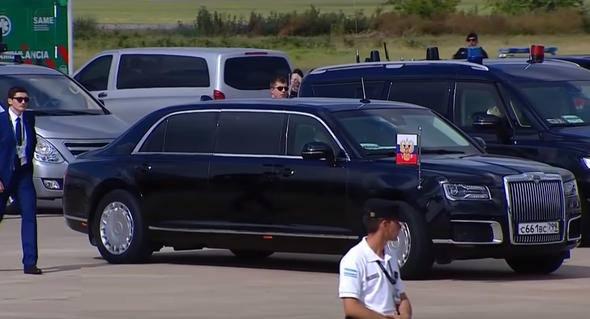 <p>Rusya Devlet Başkanı'nın ilk olarak geçtiğimiz yaz döneminde Finlandiya ziyareti sırasında kullandığı Aurus limuzin, Güney Amerika medyasının da ilgi odağı oldu.</p>

<p> </p>
