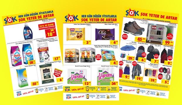 <p>ŞOK marketleri tarafından yayınlanan 5 - 11 Aralık akt&uuml;el kataloğu belli oldu. Bu hafta ŞOK marketlerinde yıl sonuna &ouml;zel &ccedil;ok sayıda indirimli &uuml;r&uuml;n yer alıyor. Peki 5 Aralık 2018 tarihinden itibaren raflarda yerini alacak olan indirimli &uuml;r&uuml;nler neler?</p>
