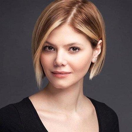 <p>Alara Bozbey 1986 doğumlu 31 yaşında.</p>
<p> </p>