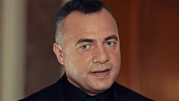 <p>Oktay Kaynarca 53 yaşında.</p>

<p> </p>
