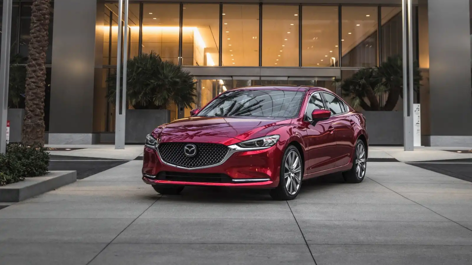 <p>MAZDA</p>

<p>852 adet.</p>
