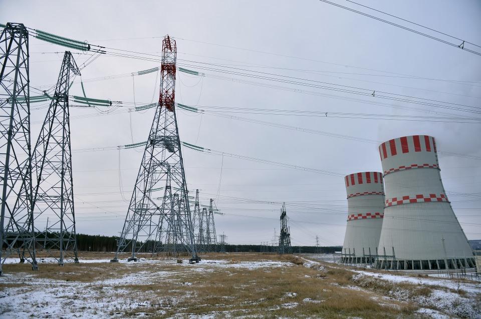 <p>Bölgenin 42 kilometre güneyindeki Don nehri kıyısında yer alan santral, Rusya’nın VVER (basınçlı su reaktörleri) tipi reaktörlere sahip ilk nükleer santrali olarak öne çıkıyor.</p>

<p> </p>
