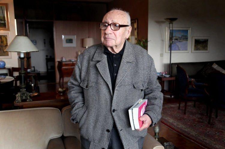 <p><strong>AYDIN BOYSAN 5 OCAK 2018</strong></p>

<p>Mimarlar Odası’nın kurucuları arasında yer alan aynı zamanda usta gazeteci Aydın Boysan, organ yetmezliği sonucu 5 Ocak 2018'de İstanbul Ulus'taki evinde hayatını kaybetti. Aydın Boysan 97 yaşındaydı.</p>
