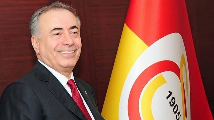 <p>Galatasaray Kulübü Olağanüstü Genel Kurulu'nda mevcut başkan Dursun Özbek'e üstünlük sağlayan Mustafa Cengiz, sarı-kırmızılı kulübün 37. başkanı oldu.</p>

<p> </p>

