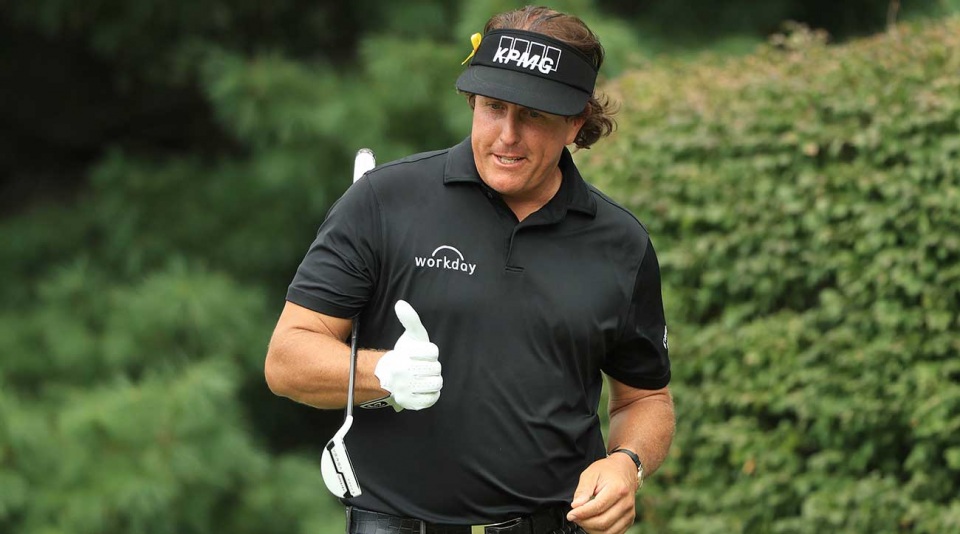 <p>Phil Mickelson </p>

<p>Golf  </p>

<p>815 milyon dolar</p>
