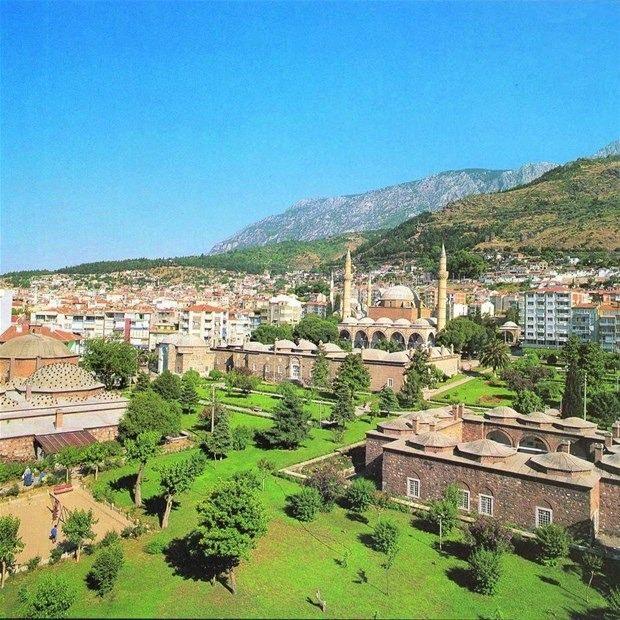 <p>Manisa</p>
<p> </p>
<p>FB: % 36</p>
<p> </p>
<p>GS: % 35</p>
<p> </p>
<p>BJK: % 20</p>