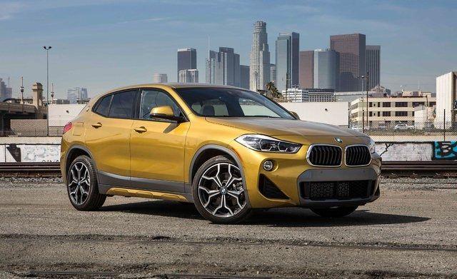 <p>BMW X1, 273 bin TL’den başlayan fiyatlarla yüzde 0 faiz kredi ve 6 ay sonra ödeme ile satın alınabilirken, BMW X2'de 100 bin TL için 12 aya yüzde 0 faizli kredi opsiyonu sunuluyor. </p>
<p> </p>
<ul>
</ul>
<ul>
</ul>