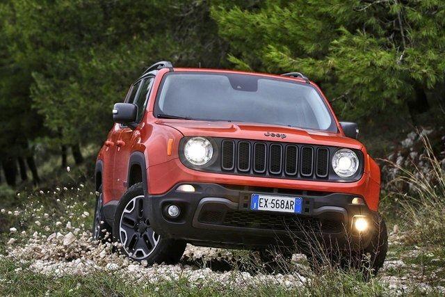 <p>Kampanya kapsamında 120 HP gücündeki 1.6 litrelik Multijet II turbo dizel motorlu, çift kavrama otomatik şanzımana sahip Jeep Renegade 149 bin 900 TL satış fiyatı ile sunuluyor. </p>