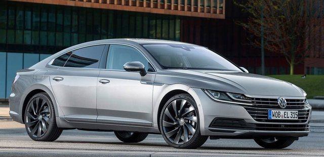 <p><strong>Volkswagen Arteon</strong></p>

<p>İsmi halk otomobili anlamına gelen Volkswagen, artık net bir şekilde lüks segment oyuncusu oldu. Arteon, iki litre 150 ve 240 beygirlik dizel motorlarıyla 278 bin TL başlangıç fiyatıyla satışa sunuldu</p>
