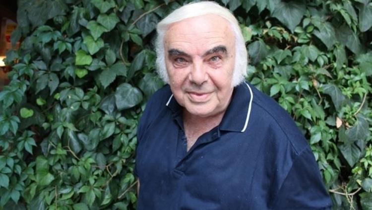 <p>ENİS FOSFOROĞLU</p>
