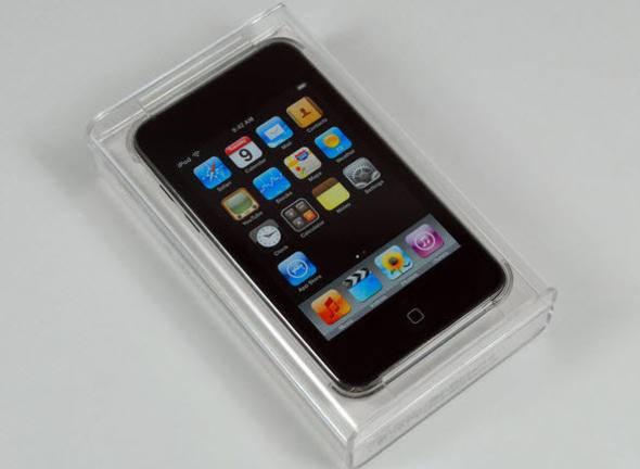<p>iPod touch </p>

<p>iPhone tasarımıyla pek sevilen bu model için de hazin son geldi; Apple artık desteklemediği gibi uygulamalar da çalışmıyor.</p>
