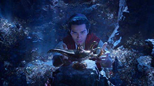 <p><strong>Aladdin</strong></p>

<p>1992 tarihli Disney animasyonu “Aladdin” bu kez gerçek oyuncularla, canlı çekim bir film olarak karşımızda... İsmi suç ve aksiyon filmleriyle özdeşleşmiş İngiliz sinemacı Guy Ritchie'nin yönettiği “Aladdin”, mayıs ayının en iddialı ve gösterişli prodüksiyonlarından biri. “Aladdin”, “Binbir Gece Masalları”nda da yer alan çok eski bir halk masalı...</p>
