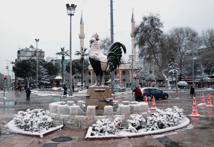 <p>DENİZLİ</p>
<p>Acıpayam, Babadağ, Çameli, Tavas, Bozkurt, Çardak ve Serinhisar ilçelerinde bugün okullar tatil.</p>