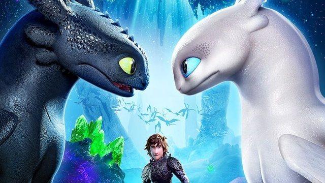 <p><strong>Ejderhanı Nasıl Eğitirsin 3: Gizli Dünya (How to Train Your Dragon: The Hidden World)</strong></p>

<p>2010'da başlayan animasyon serisi, 2014'teki ikinci filmin de gişelerde başarılı olması üzerine üçüncü bir filmle çıkacak huzurlarımıza... Ejderhalarla insanlar arasındaki savaşa son veren ve iki halkın yan yana kardeşçe yaşadığı bir dünya kuran Hiccup (Hıçgıdık) ve Dişsiz yeni maceralarında efsanelerde adı geçen gizli bir dünyaya doğru yola çıkıyorlar.</p>
