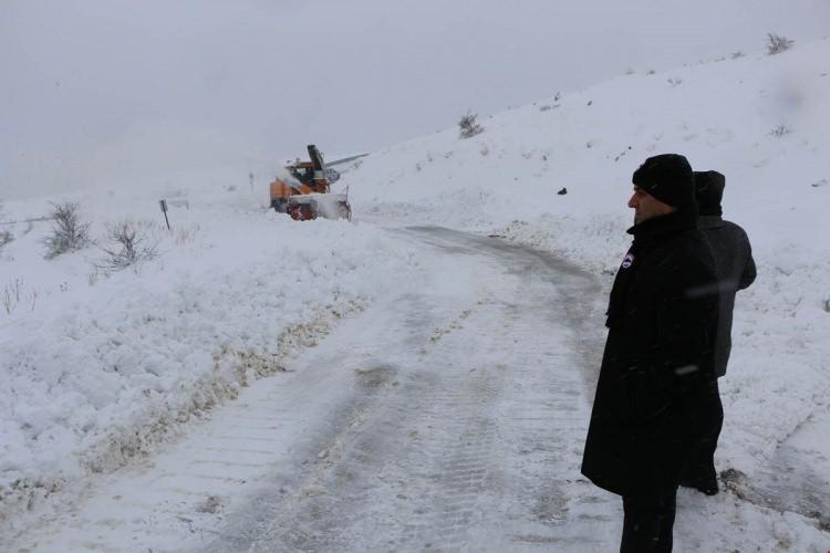 <p>Nevşehir'in Ürgüp ilçesine bağlı belde ve köy okullarının yanı sıra taşımalı eğitim 10 Ocak Perşembe günü tatil edildi.</p>