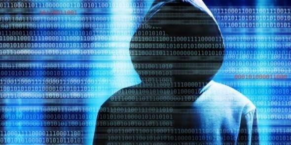 <p>Üstelik bu dünyada standart domain ‘ler ya da url ‘ler söz konusu değildir. “.onion” şeklinde sonlanan karmaşık url ‘ler görülür. Ancak bilmelisiniz ki bu seviye deep web’in yüzeye en yakın olan katmanıdır. Daha derine inmek ise oldukça tehlikeli olabilir.</p>