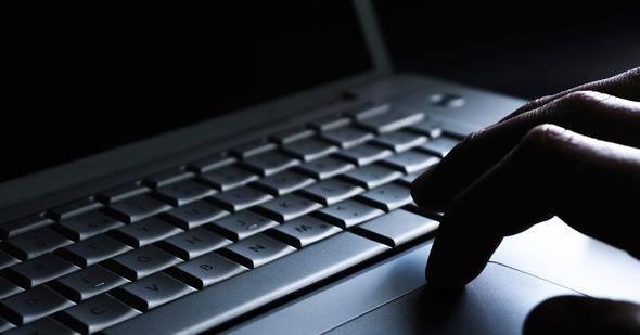 <p>Ünlü Wikileaks belgeleri de bu dünyadan sızmıştır örneğin. Burada hırsız ve katiller kol geziyor.</p>
<p> </p>