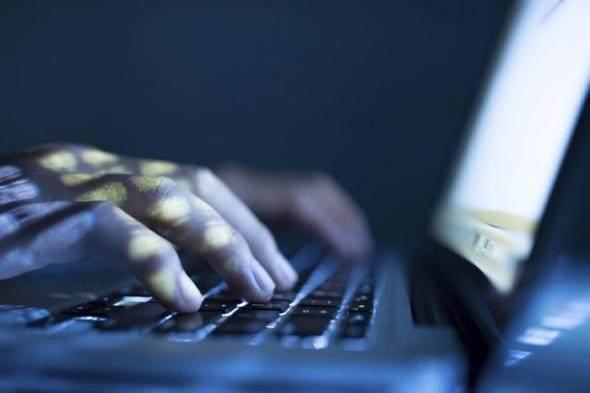 <p>Deep web adresleri denilince aklımıza .onion uzantılı adresler geliyordu ama bu noktadan sonra .clos uzantılı url’ler ile karşılaşacaksınız.</p>
