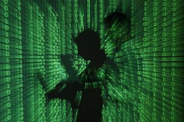 <p>Seviye 3 (Deep web) <br />
<br />
Proxy seviyesi ve Tor seviyesi <br />
<br />
Seviye 3 iki gruba ayrılır. İlk grupta yer alan proxy ile erişilebilen siteler, .onion uzantısına sahip olmayan ancak arama motorları tarafından engellenmiş, illegal içeriğe sahip her türlü sitenin bulunduğu kapsamdadır.</p>
