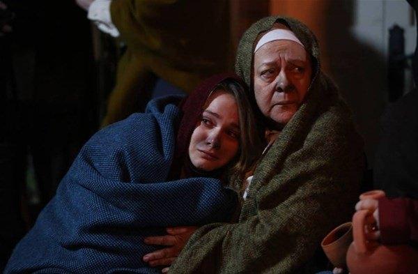 <p>Halen İstanbul Şehir Tiyatrosu’nda sahne alan oyuncu, 70'li yıllarda sinema dünyasına adım attı. </p>
<p> </p>
