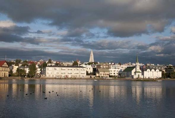 <p>22- Reykjavik</p>

<p>Ülke: İzlanda</p>

<p>Puanı: 190.37</p>
