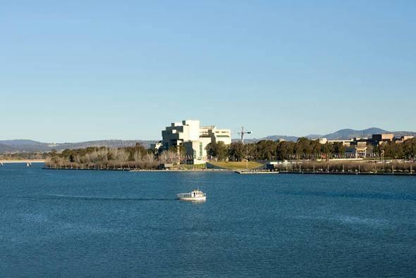 <p>19- Canberra</p>
<p>Ülke: Avustralya</p>
<p>Puan: 78.66</p>