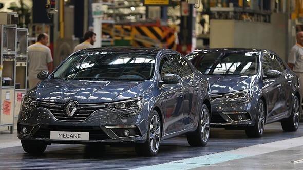 <p>Renault Captur Touch 0.9 TCe 90 bg: 91.900 TL<br />
<br />
Renault Megane HB Joy 1.6 16V 115 bg: 89.900 TL<br />
<br />
Renault Megane Sedan Joy 1.6 16V 115 bg 86.900 TL</p>
