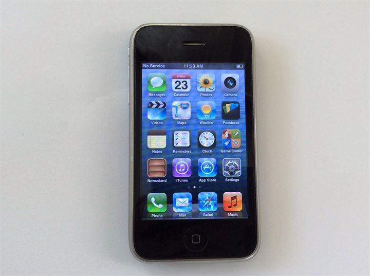 <p>Apple 10 yıl önce iPhone 3GS modelini tanıttı.</p>

<p> </p>
