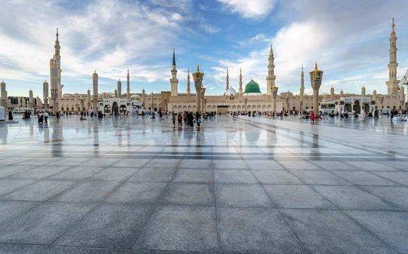 <p>9- Suudi Arabistan</p>