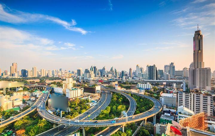 <p>Taylandlı edebiyat tarihçilerine göre Bangkok'un yerel isminin Tayland krallarından Rama I‘in tarafından verildiğini söyledi.</p>
<p> </p>