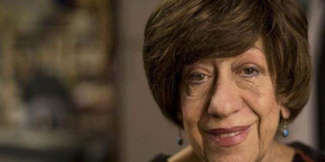 <p><strong>MERVE ÖZBEY</strong><br />
Çocukluğumuzdan bir anı daha göçüp gitti. Mekanın cennet olsun</p>
