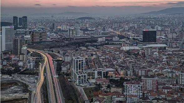<p>Bölge/İl-ilçe: İstanbul Esenyurt<br />
<br />
Amortisman Süresi (Yıl): 15.8<br />
<br />
Satış Fiyatı (TL/m2): 2.049<br />
<br />
Kira Değeri (TL/m2): 10.84</p>