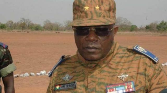 <p><strong>Burkina Faso</strong><br />
8 Ekim 2016’da bir önceki darbe girişimi sonrası dağıtılan Rejim Güvenliği Güçleri’ne bağlı 30 asker Gaston Coulibaly liderliğinde ayaklanma başlattı. İsyan püskürtüldü. Cumhurbaşkanı Roch Marc Christian Kabore görevinde kaldı. </p>