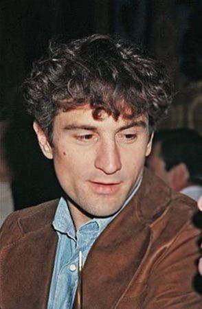 <p>75 yaşındaki Robert De Niro'ya bir de şimdi bakın.</p>
