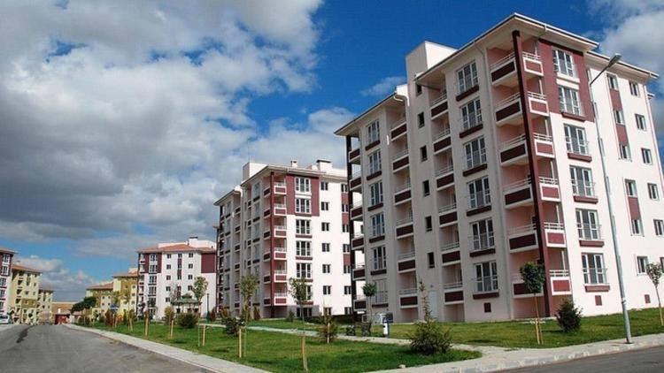 <p> </p>
<p> Eski riskli konutların dönüştürülmesi projelerine ilişkin mevzuatta konu yoruma açık gibiydi. 10 Aralık 2018’deki mevzuat değişikliği ile bu konu tamamen yorum dışı bırakıldı.</p>