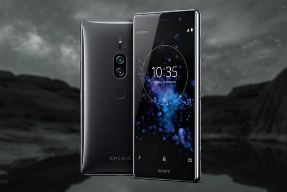 <p>Sony Xperia XZ2 Premium </p>

<p> </p>

<p>Ekranı: 5.8 inç (3840 x 2160 piksel çözünürlük) </p>

<p> </p>

<p>Kamera: 19 MP </p>

<p> </p>

<p>Bellek: 6 GB RAM </p>

<p> </p>

<p>Pil: 3540 mAh</p>
