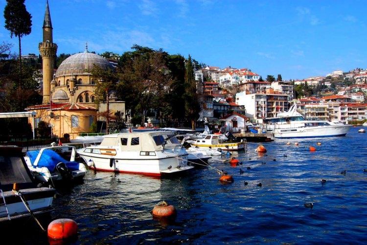 <p>2.İran-934 bin 860</p>
<p> </p>