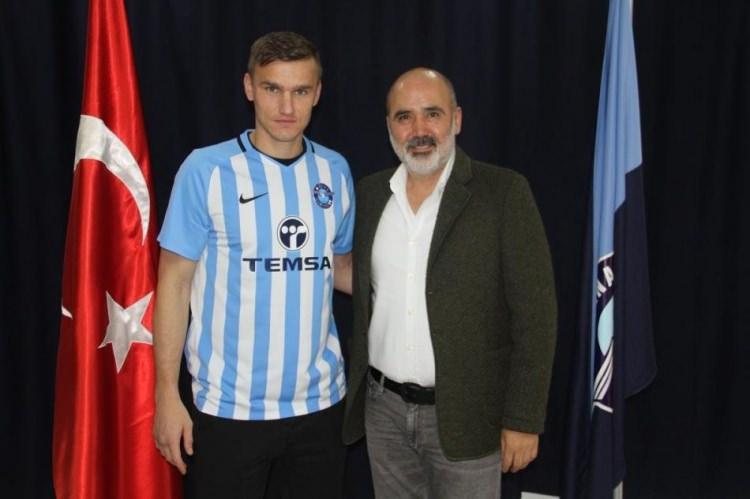 <p>Oleksandr Gladkiy<br />
<br />
Yeni takımı: Adana Demirspor<br />
Eski Takımı: Çaykur Rizespor<br />
Mevkiisi: Forvet</p>