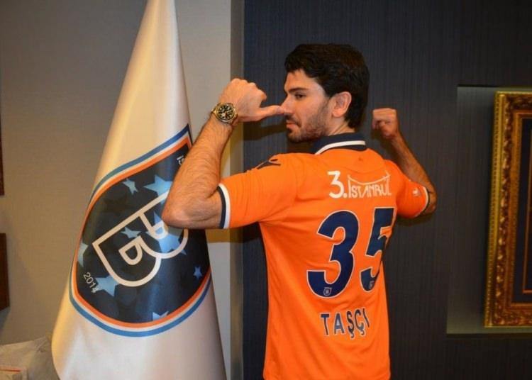 <p>Serdar Taşçı<br />
<br />
Yeni Takımı: Medipol Başakşehir<br />
Eski Takımı: Boştaydı<br />
Mevkiisi: Stoper</p>

